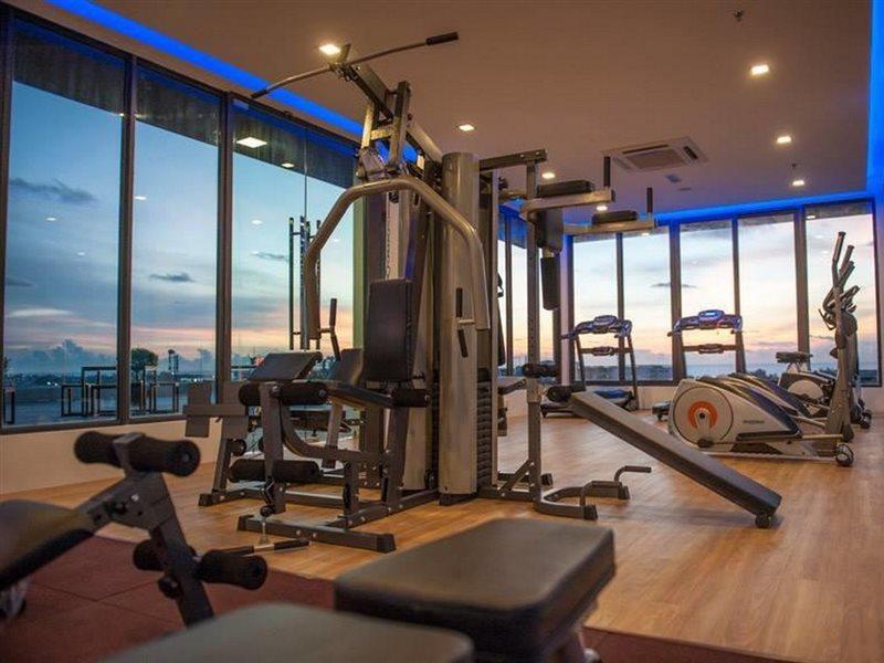 Sky Hotel Κότα Κιναμπαλού Εξωτερικό φωτογραφία