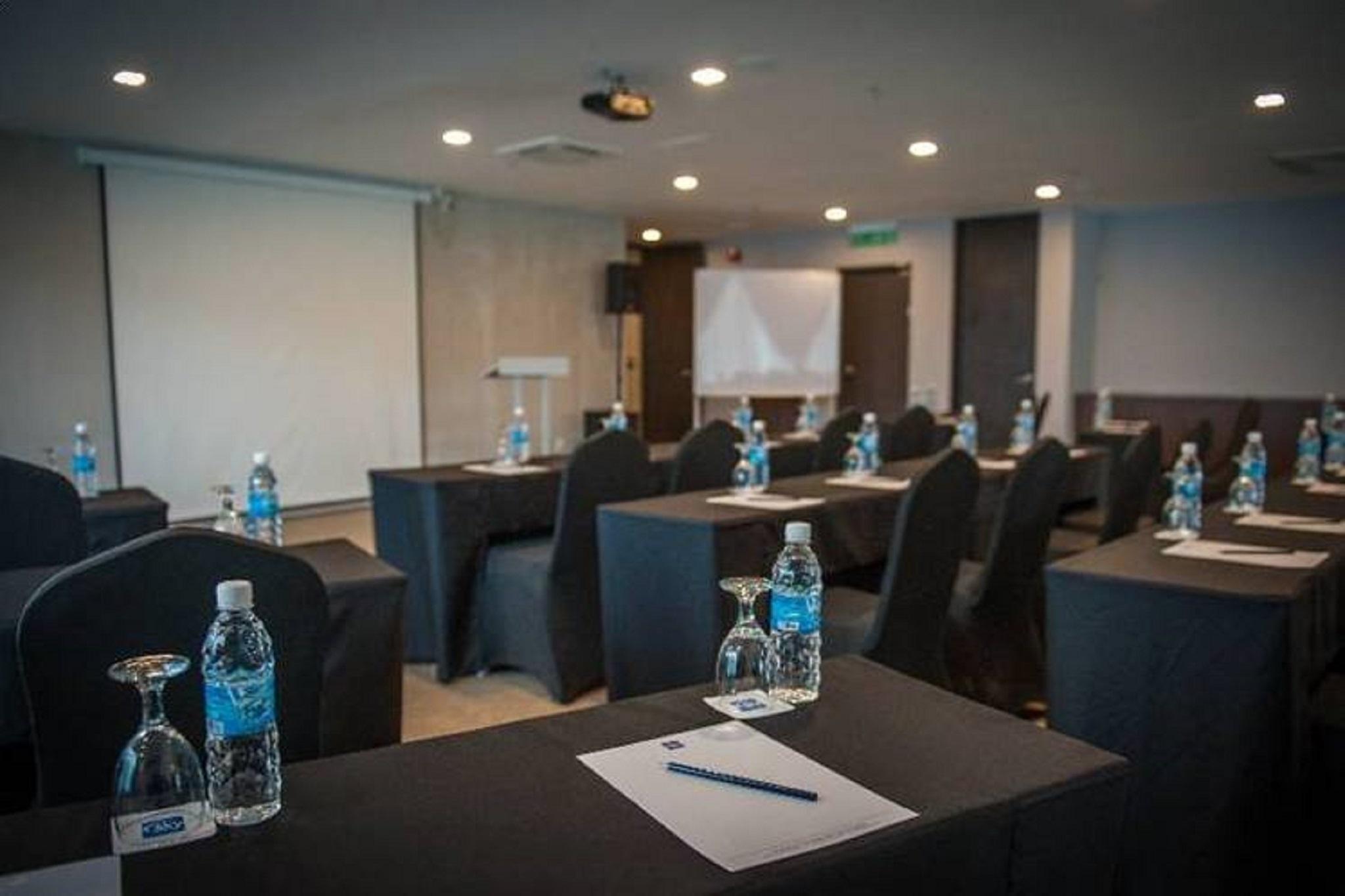 Sky Hotel Κότα Κιναμπαλού Εξωτερικό φωτογραφία