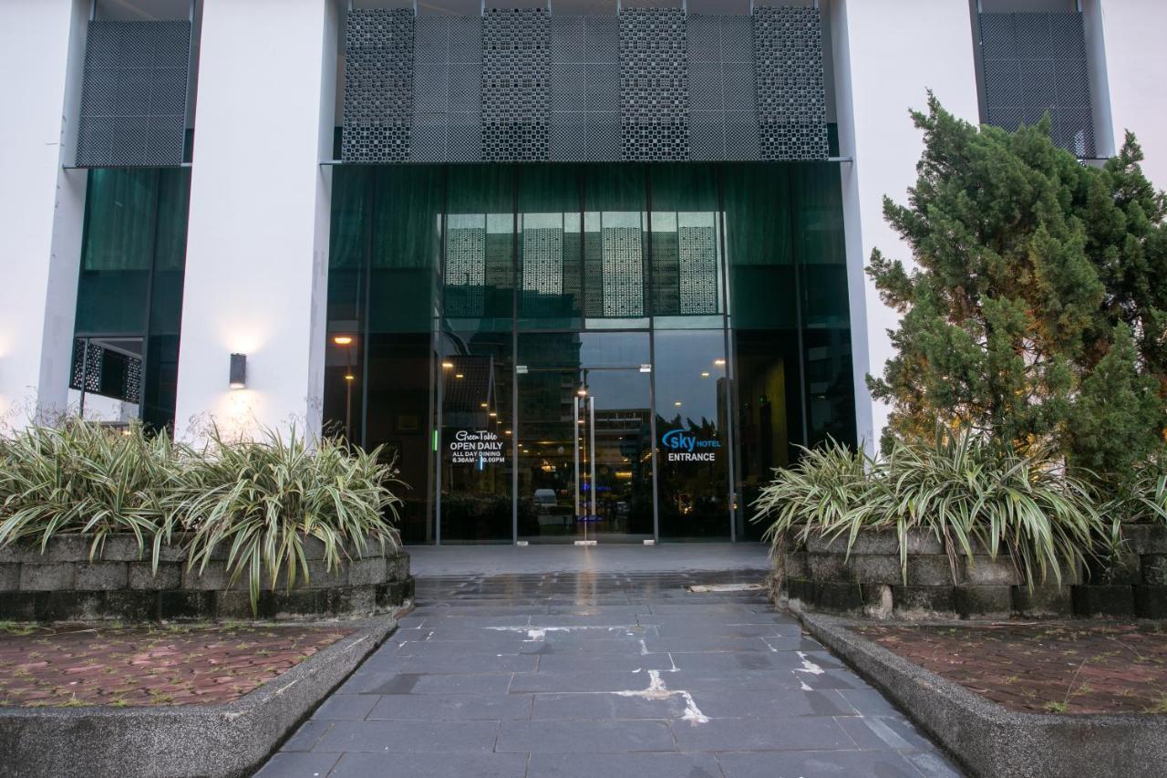 Sky Hotel Κότα Κιναμπαλού Εξωτερικό φωτογραφία