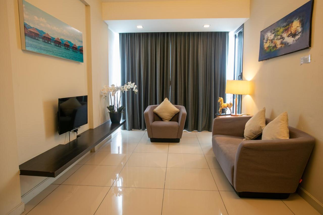 Sky Hotel Κότα Κιναμπαλού Εξωτερικό φωτογραφία