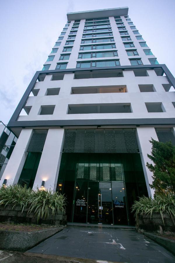 Sky Hotel Κότα Κιναμπαλού Εξωτερικό φωτογραφία