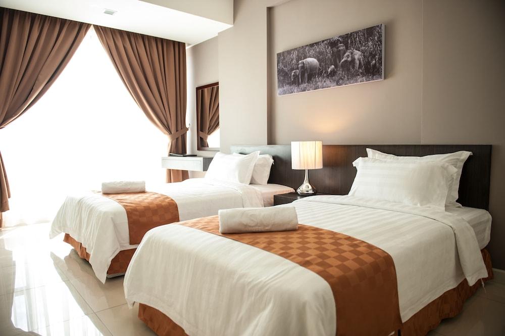 Sky Hotel Κότα Κιναμπαλού Εξωτερικό φωτογραφία