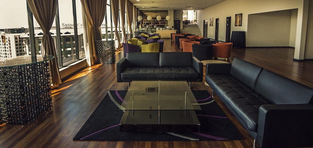 Sky Hotel Κότα Κιναμπαλού Εξωτερικό φωτογραφία